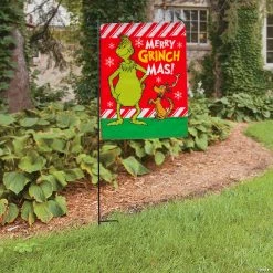 Coupon ❤️ 13" x 18 1/2" Dr. Seuss™ The Grinch Yard Flag 😍