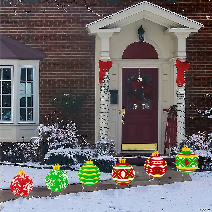Brand new ๐ Christmas Ornament Sidewalk Signs - 6 Pc. ๐งจ 3 Brand new ๐ Christmas Ornament Sidewalk Signs - 6 Pc. ๐งจ